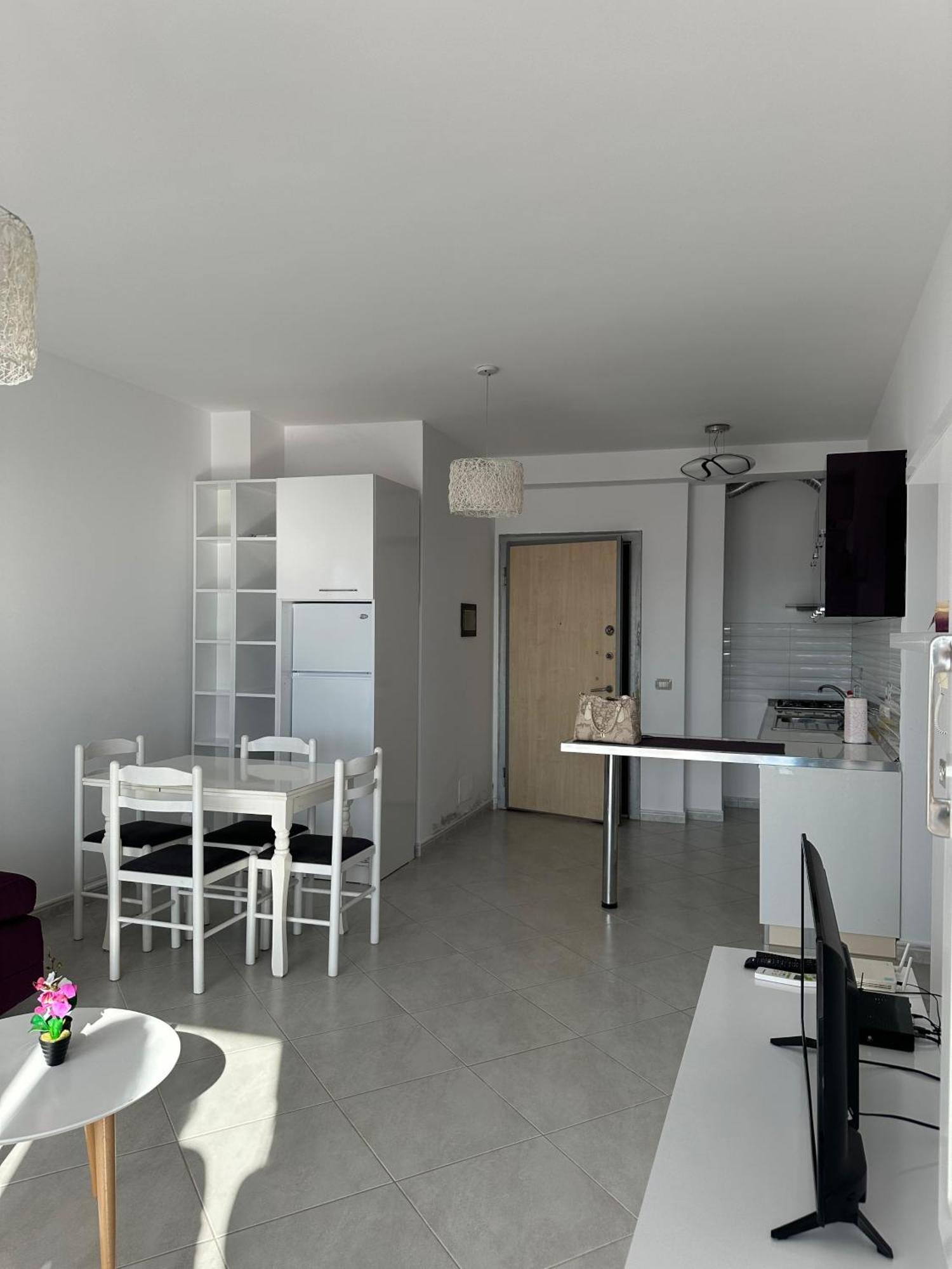 Sea View Apartment Vlorë Exteriör bild